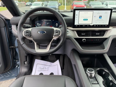 2027 Ford Explorer Active w/200A Pkg