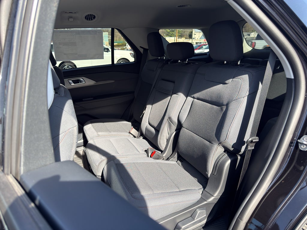 2026 Ford Explorer Active w/100A Pkg