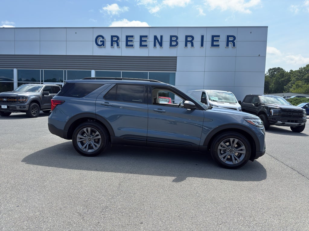 2026 Ford Explorer Active w/200A Pkg
