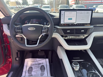 2025 Ford Explorer Platinum