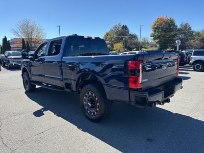 2027 Ford F-350 XLT