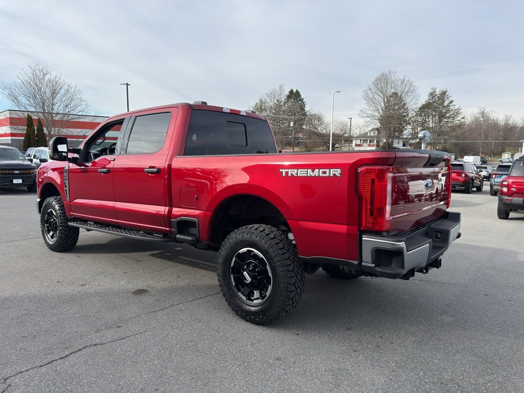 2026 Ford F-350 XLT