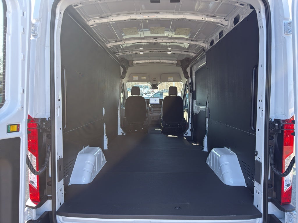 2026 Ford Transit Van Base