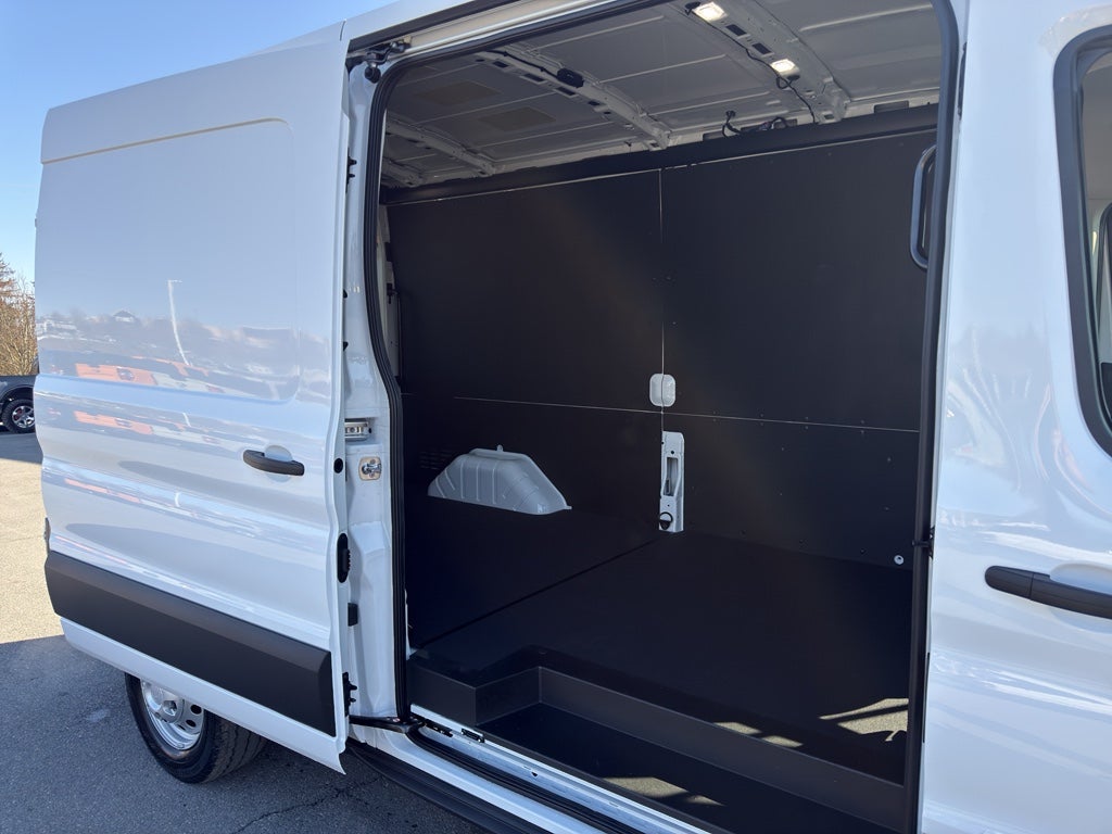 2026 Ford Transit Van Base
