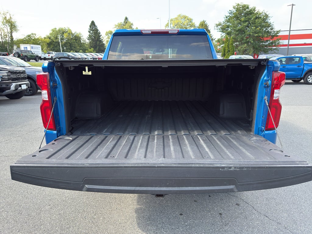 2023 Chevrolet Silverado RST