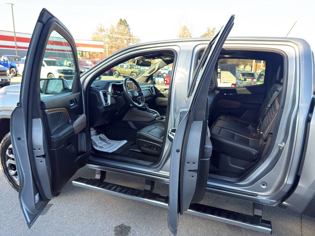 2023 GMC Canyon 4WD Denali