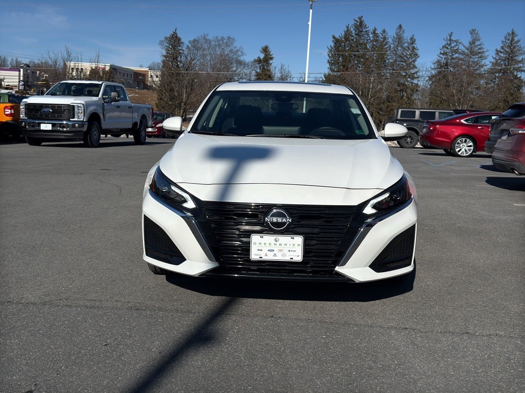 2025 Nissan Altima SV