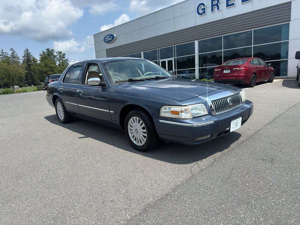 Used 2007 Mercury Grand Marquis LS with VIN 2MEFM75V87X628961 for sale in Lewisburg, WV