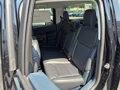 2025 Ford Maverick Lobo Standard