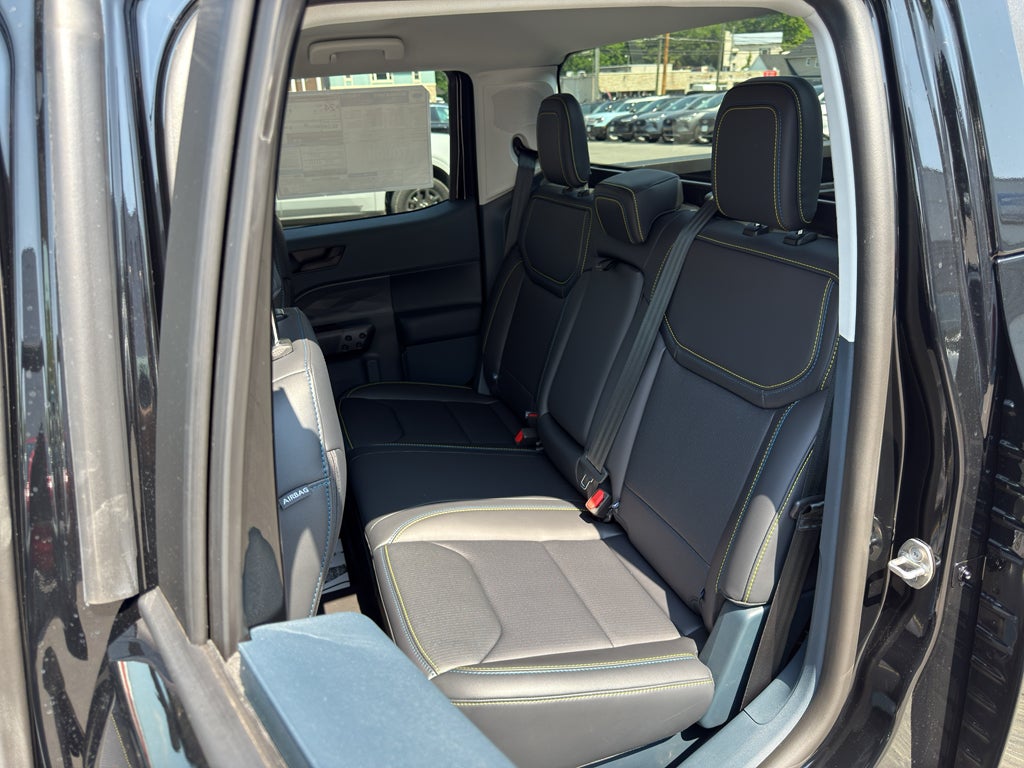 2025 Ford Maverick Lobo Standard