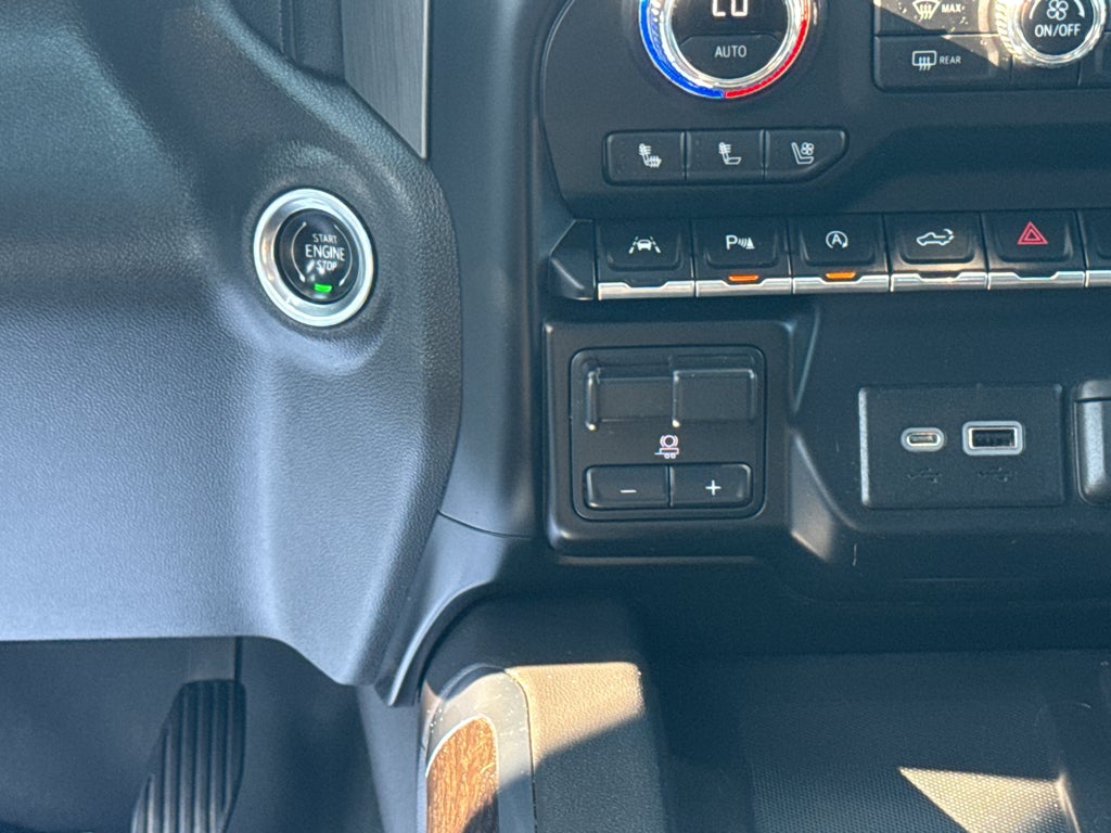 2020 GMC Sierra Denali