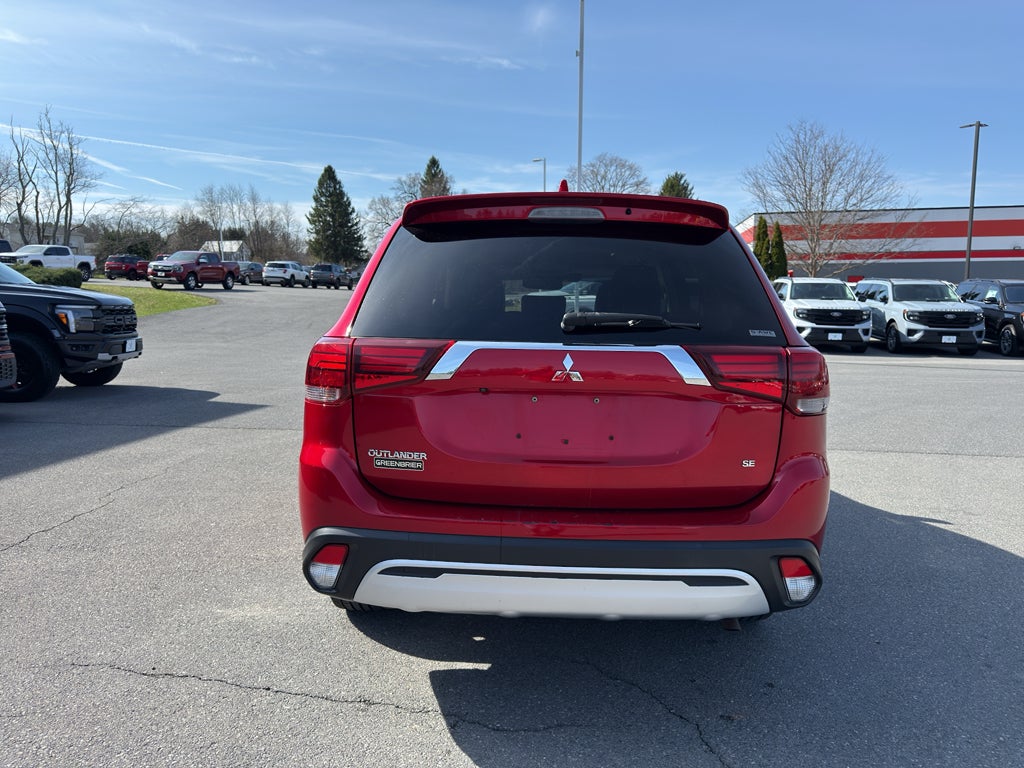 2020 Mitsubishi Outlander ES