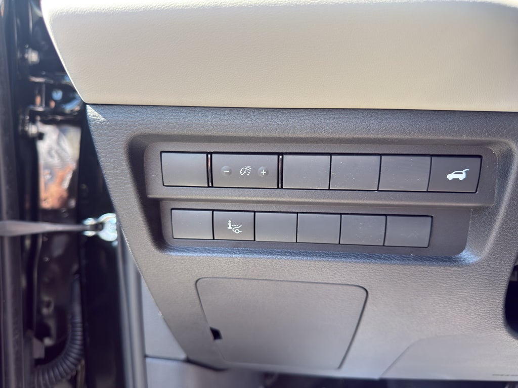 2025 Mitsubishi Outlander Platinum Edition
