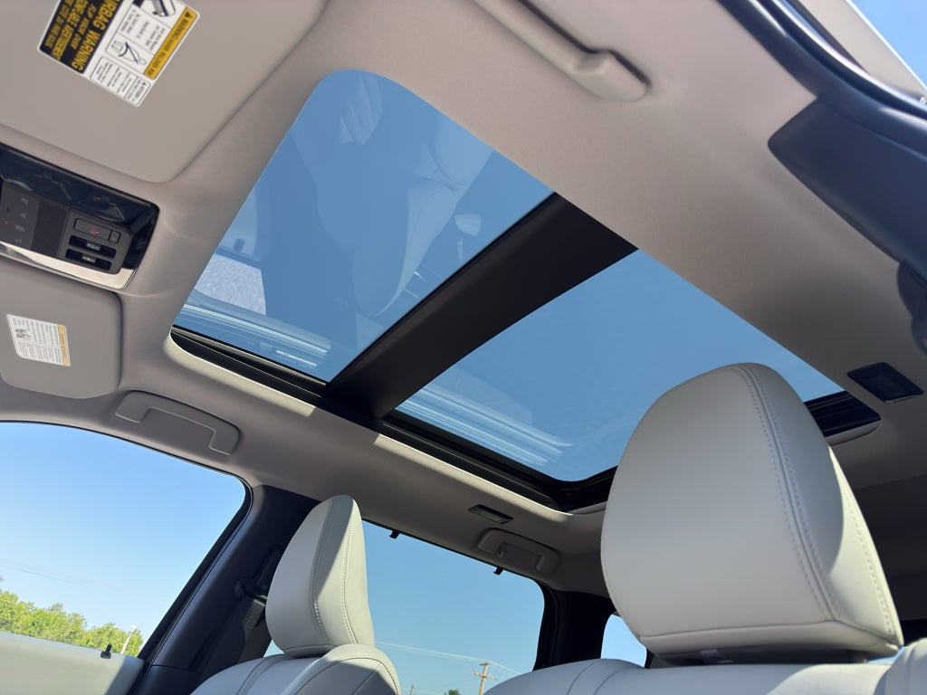 2025 Mitsubishi Outlander Platinum Edition