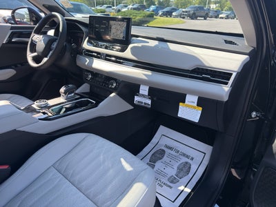 2025 Mitsubishi Outlander Platinum Edition