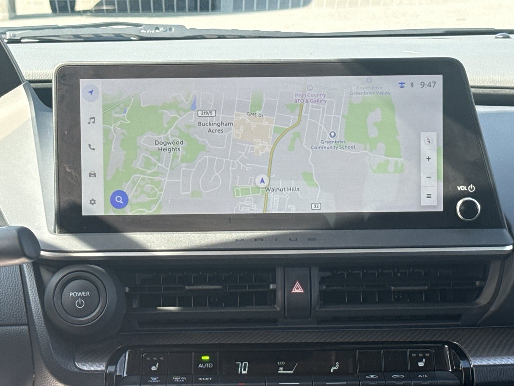 2025 Toyota Prius XLE