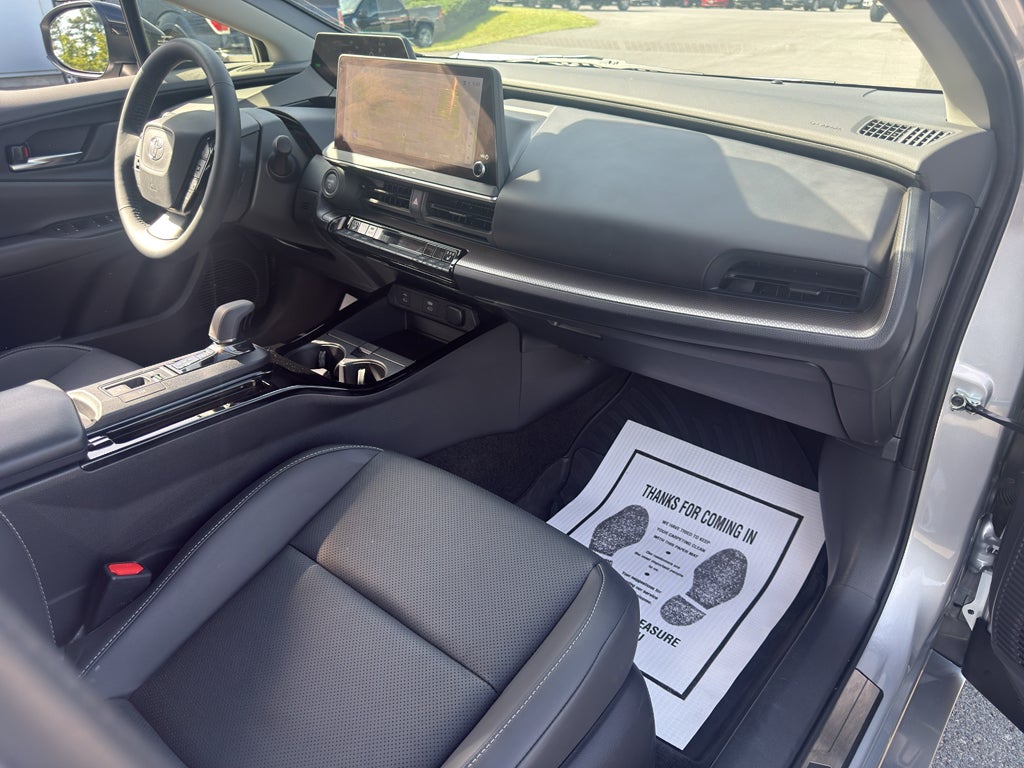 2025 Toyota Prius XLE