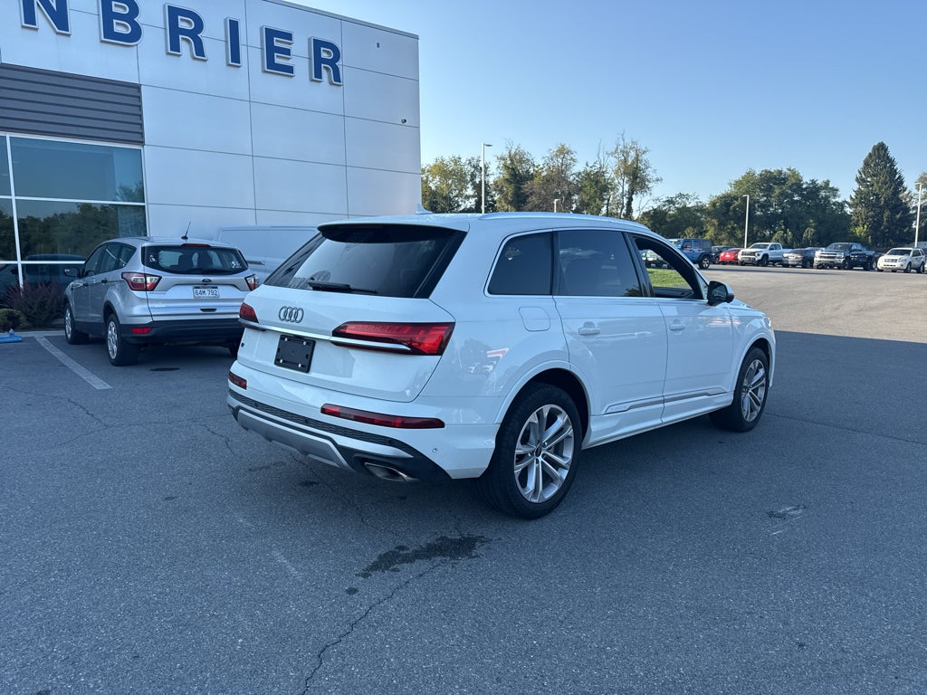 2025 Audi Q7 Premium Plus