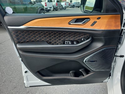 2023 Jeep Grand Cherokee L Summit Reserve