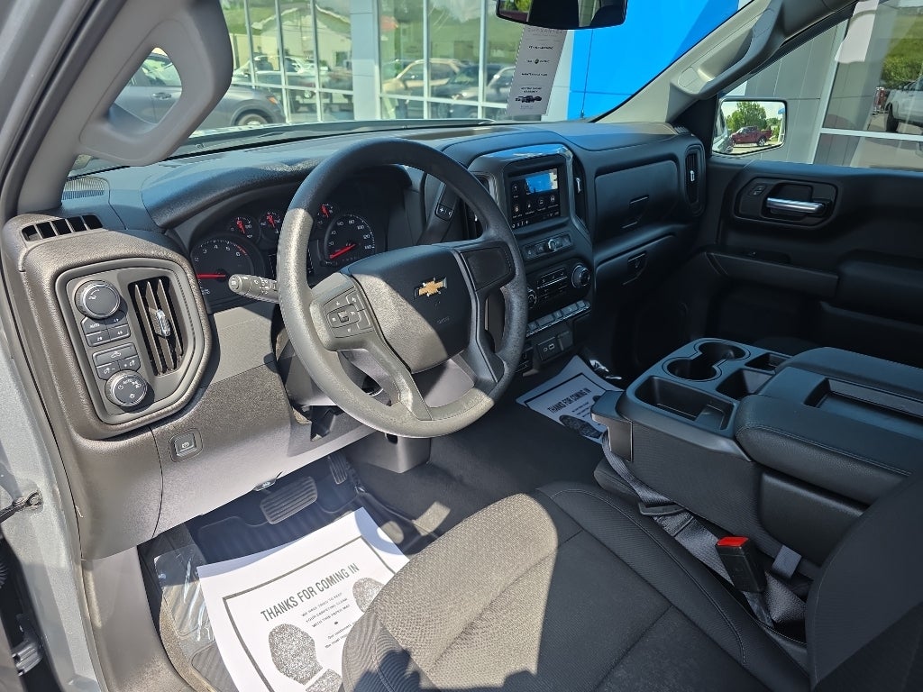 2025 Chevrolet Silverado 1500 WT