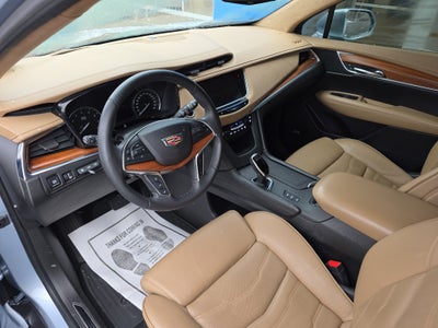 2017 Cadillac XT5 Platinum AWD