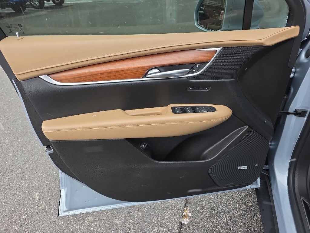 2017 Cadillac XT5 Platinum AWD