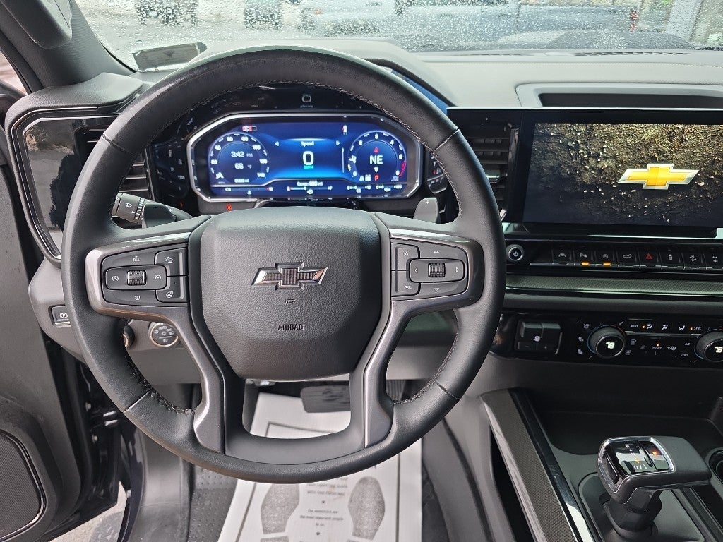 2024 Chevrolet Silverado 1500 ZR2