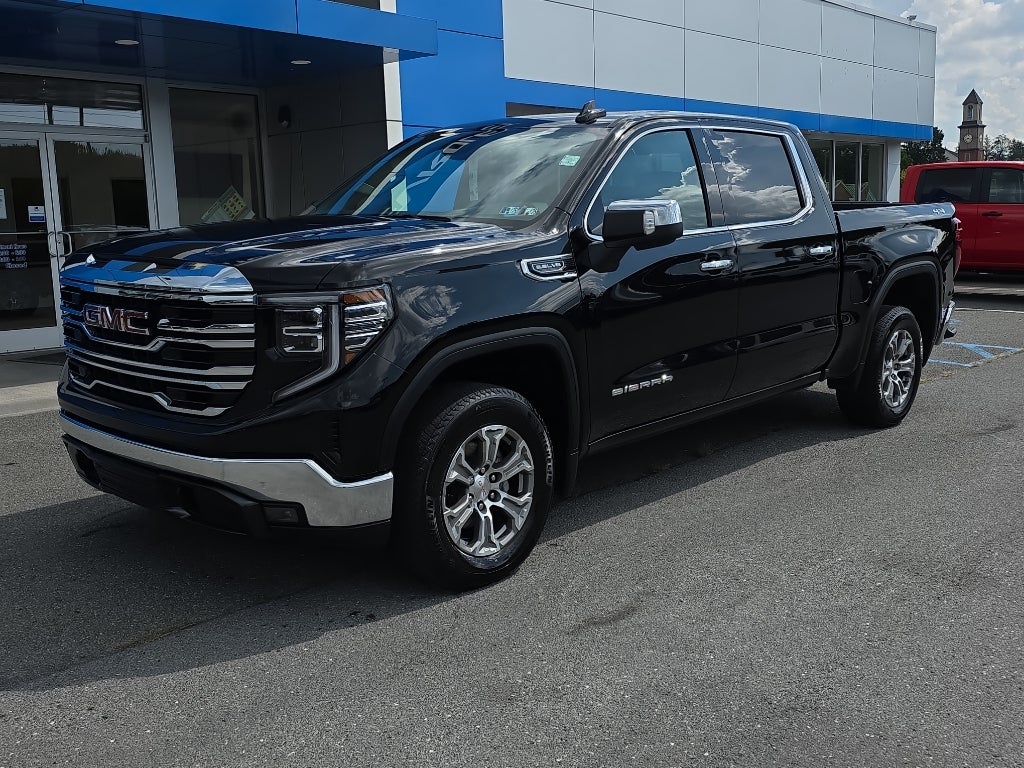 2024 GMC Sierra 1500 SLT