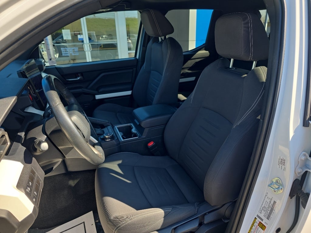 2024 Toyota Tacoma 4WD SR5