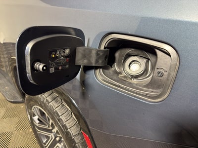 2023 Jeep Wagoneer L Base