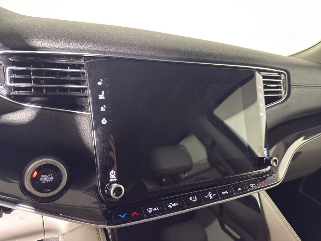 2023 Jeep Wagoneer L Base