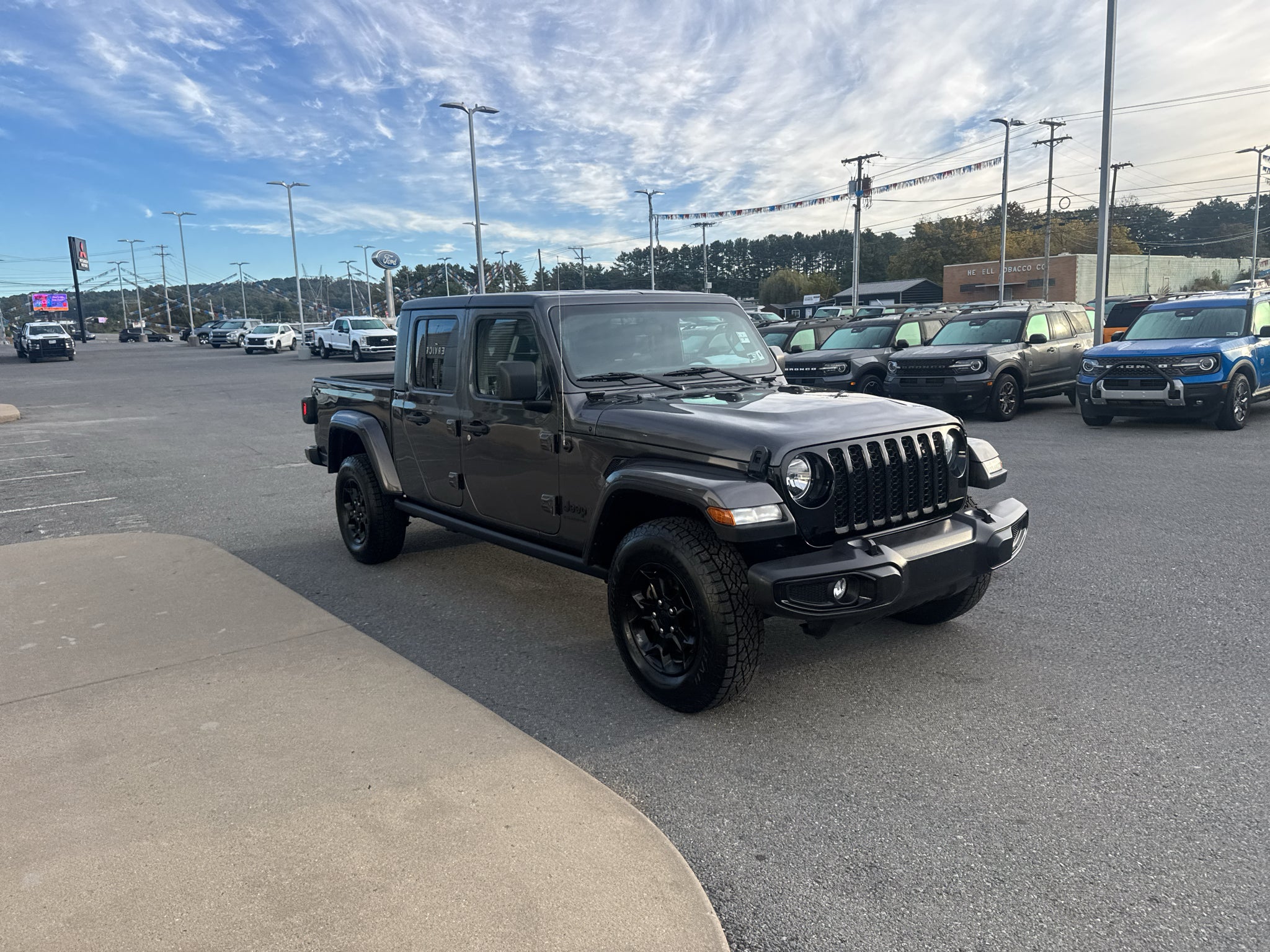 2023 Jeep Gladiator Willys