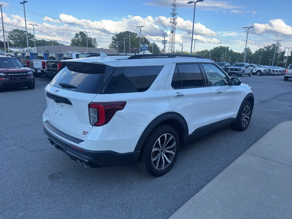 2022 Ford Explorer ST - Photo 12