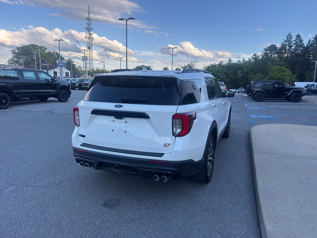 2022 Ford Explorer ST - Photo 13