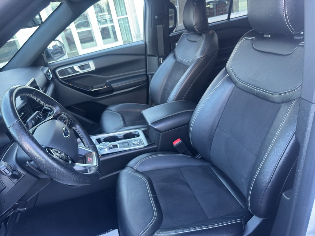 2022 Ford Explorer ST - Photo 24
