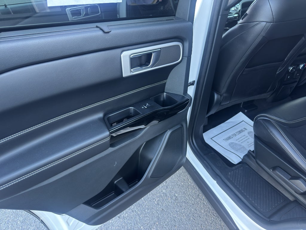 2022 Ford Explorer ST - Photo 31