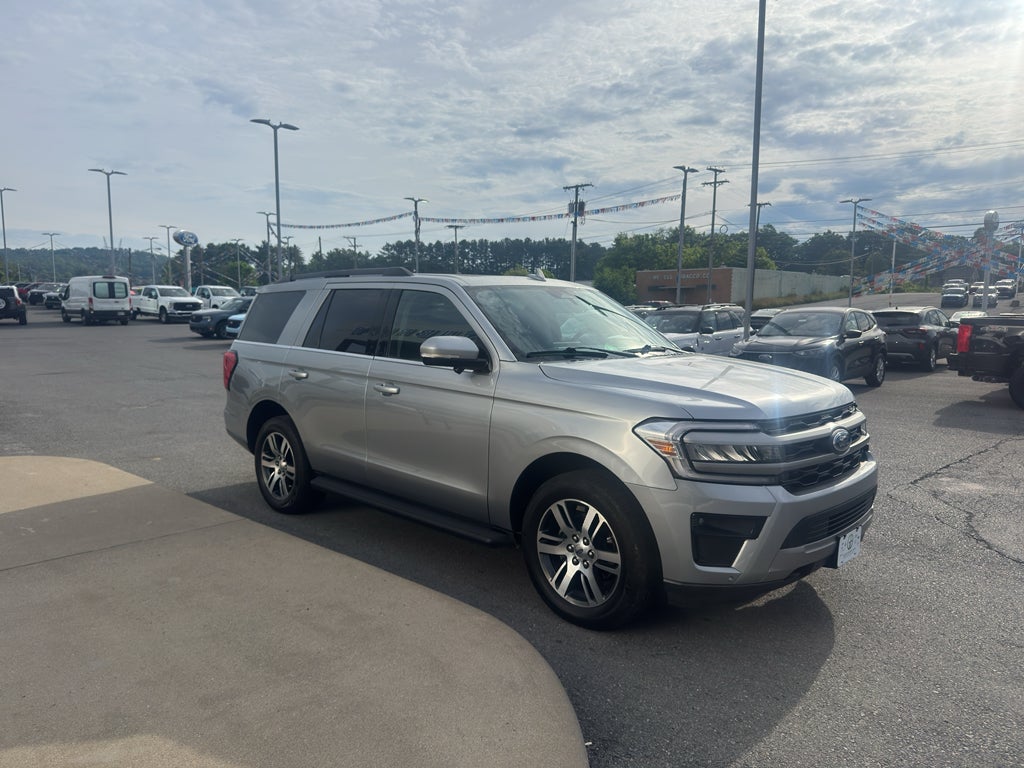 2024 Ford Expedition XLT