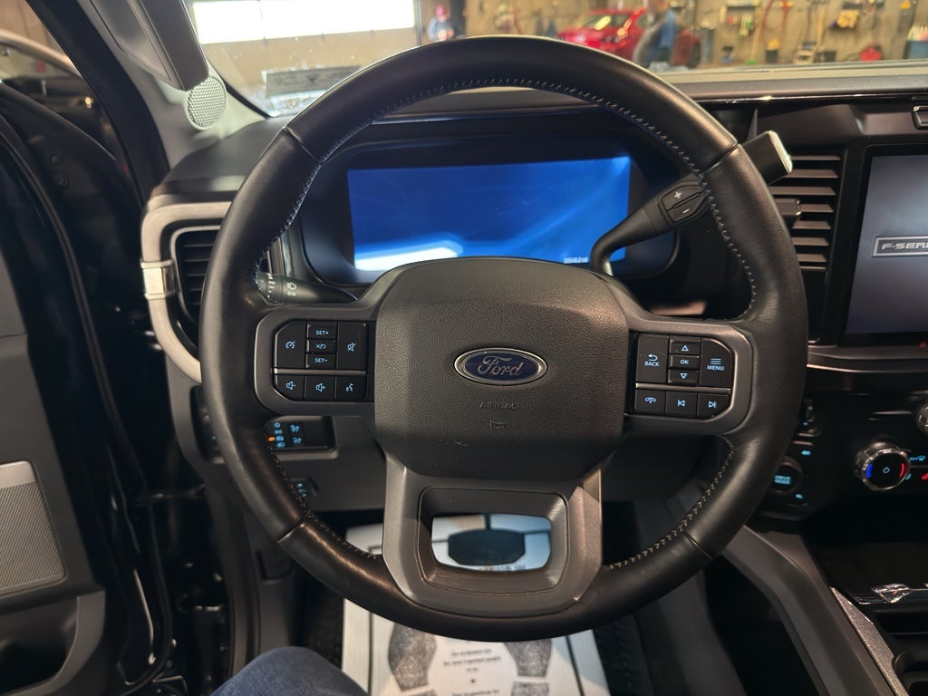 2023 Ford F-250 LARIAT