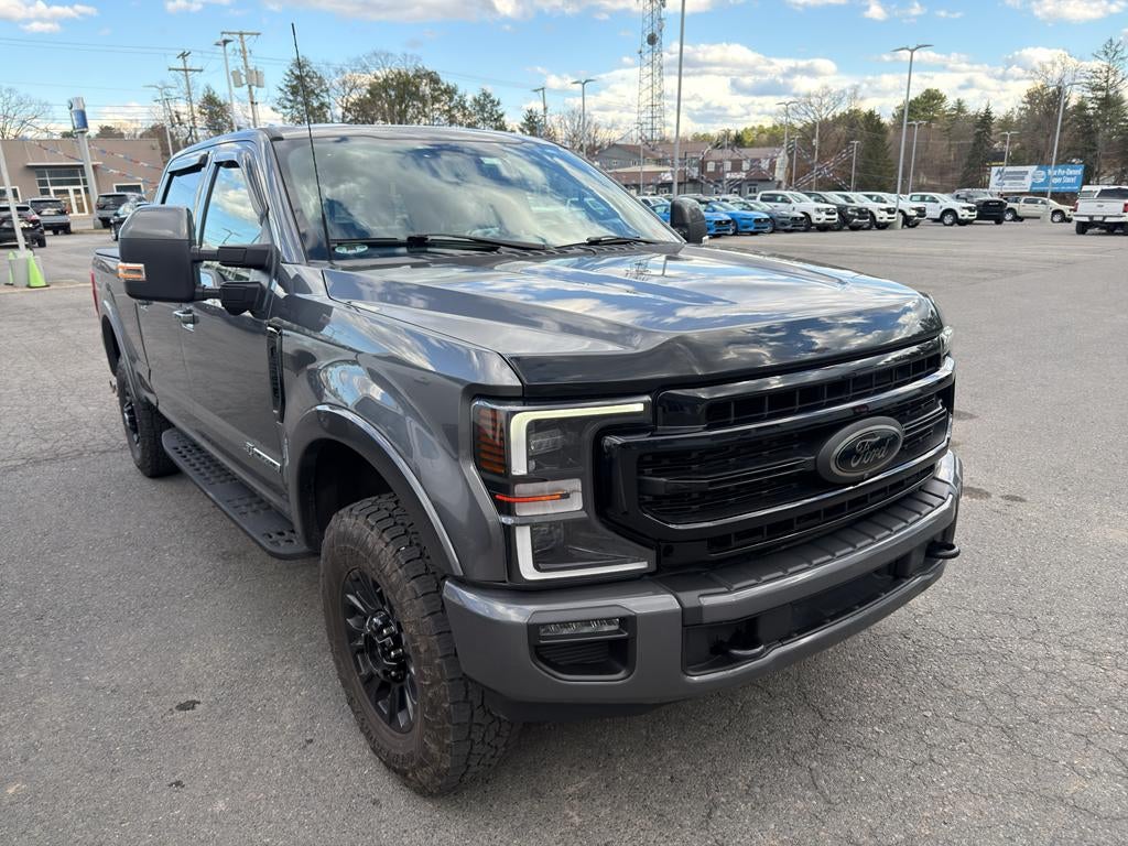 2022 Ford F-350 LARIAT