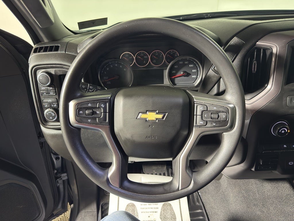 2021 Chevrolet Silverado Custom