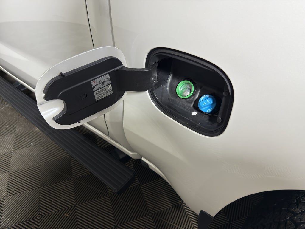 2024 Chevrolet Silverado LTZ