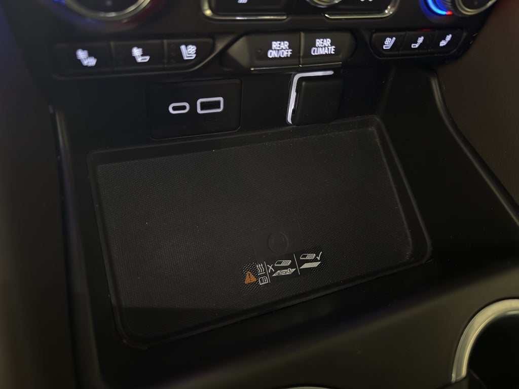 2022 GMC Yukon XL SLT