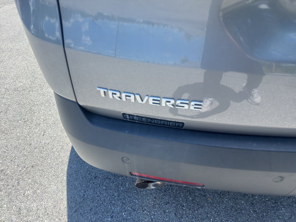 2021 Chevrolet Traverse LT Cloth