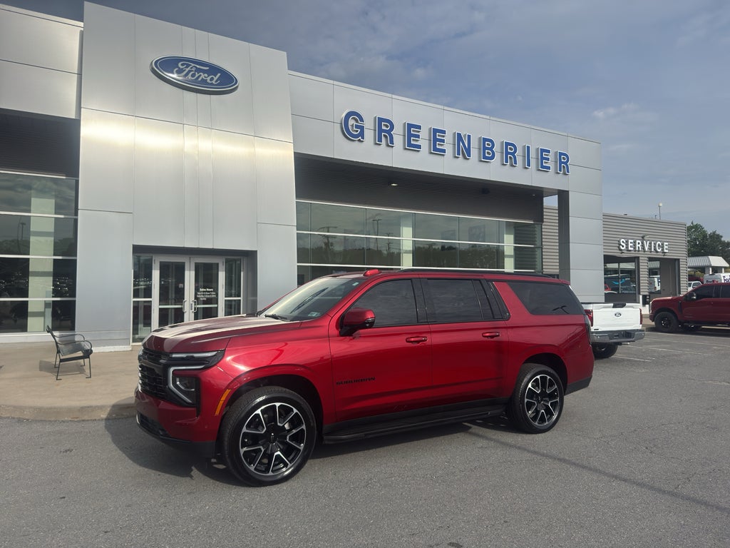 2025 Chevrolet Suburban RST