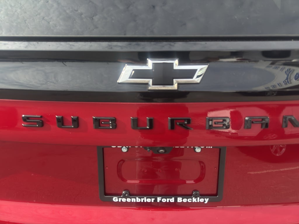 2025 Chevrolet Suburban RST