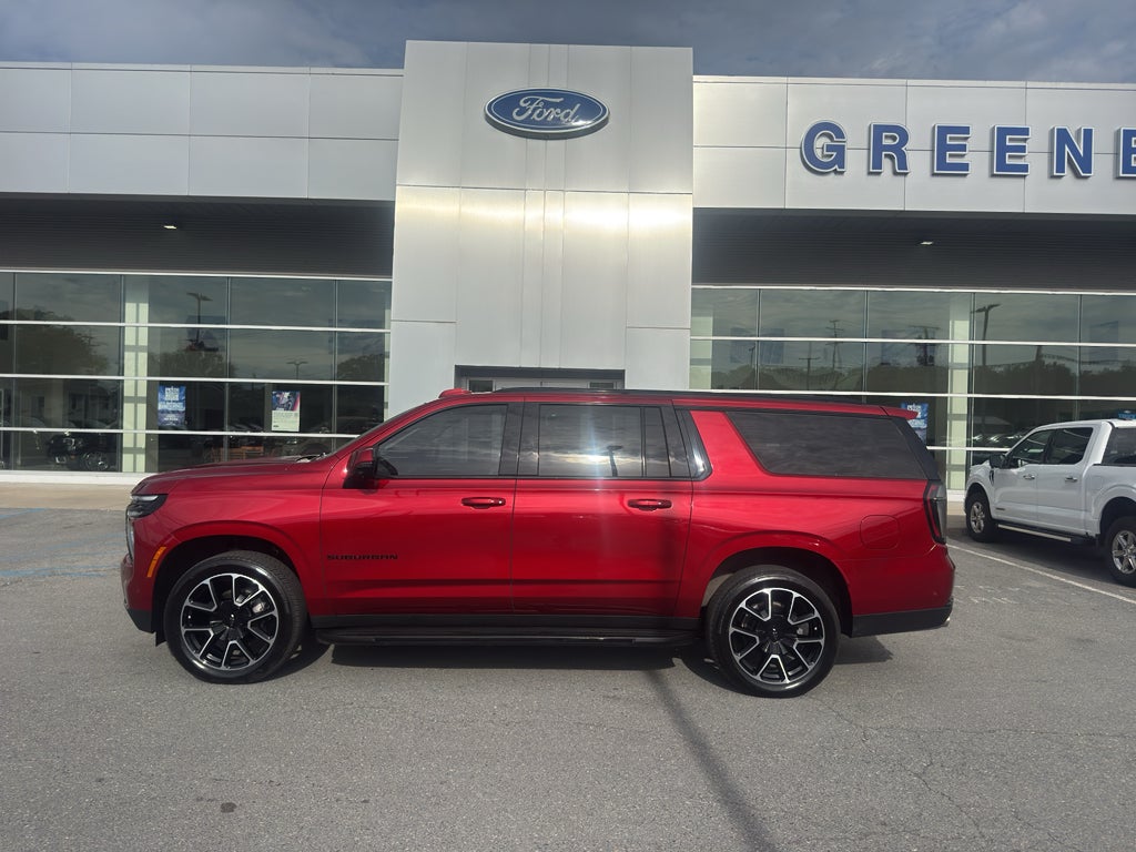 2025 Chevrolet Suburban RST