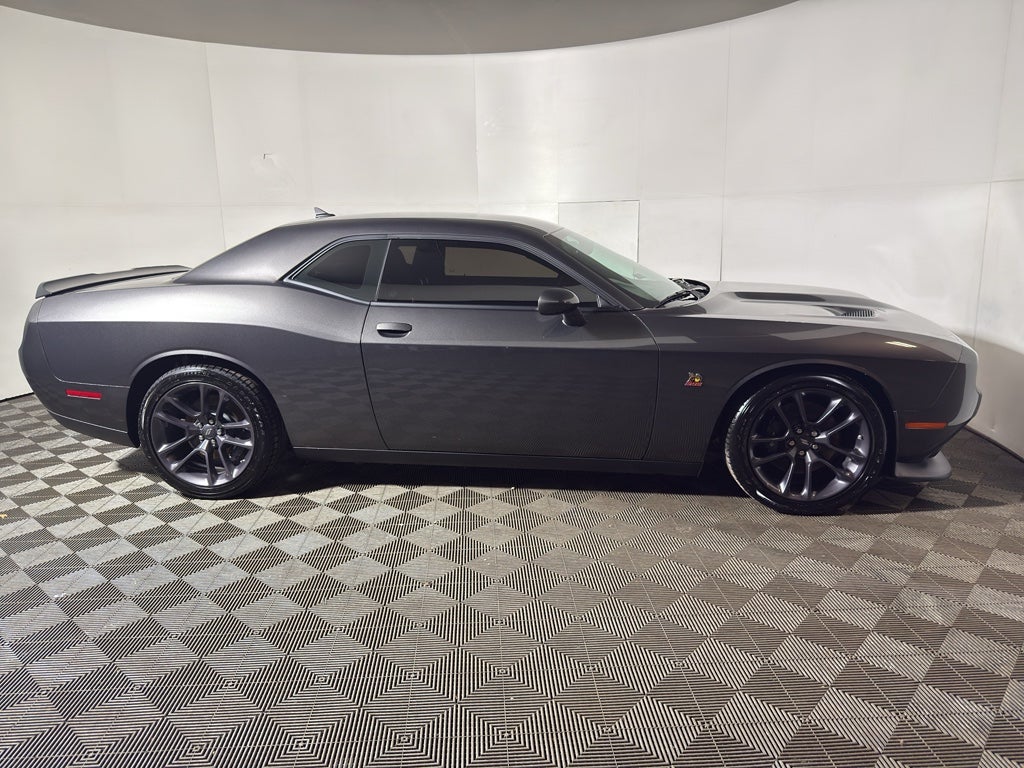 2022 Dodge Challenger R/T Scat Pack