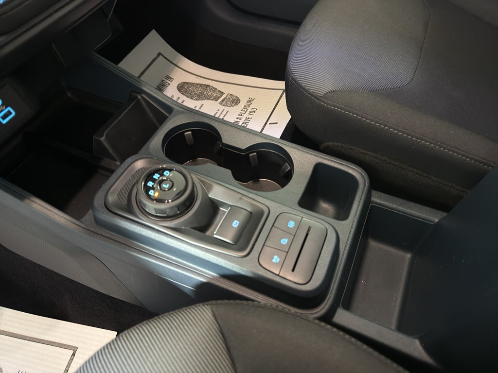 2023 Ford Maverick XL