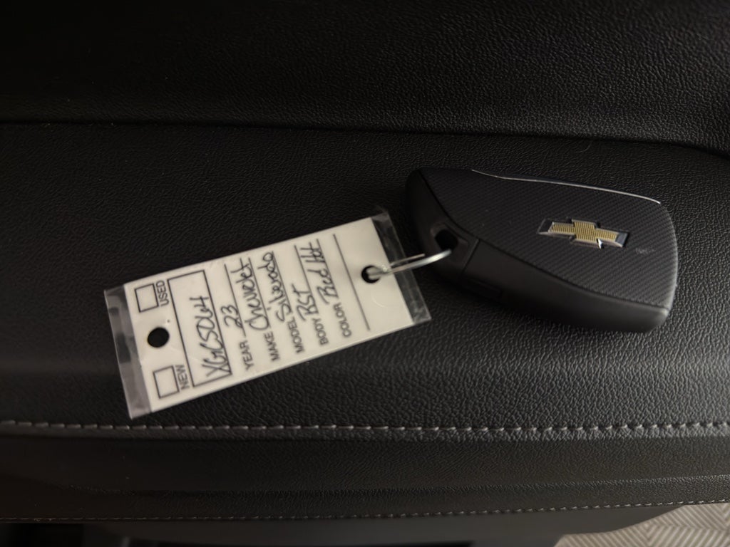 2023 Chevrolet Silverado RST