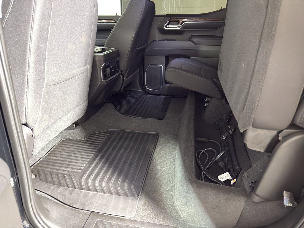 2025 GMC Sierra Elevation